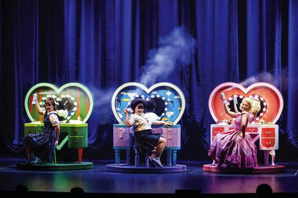 Royal Caribbean International, Symphony of the Seas, Hairspray Show 1.jpg